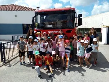 Bombeiros e PSP do Seixal no Colégio Parque do Falcão